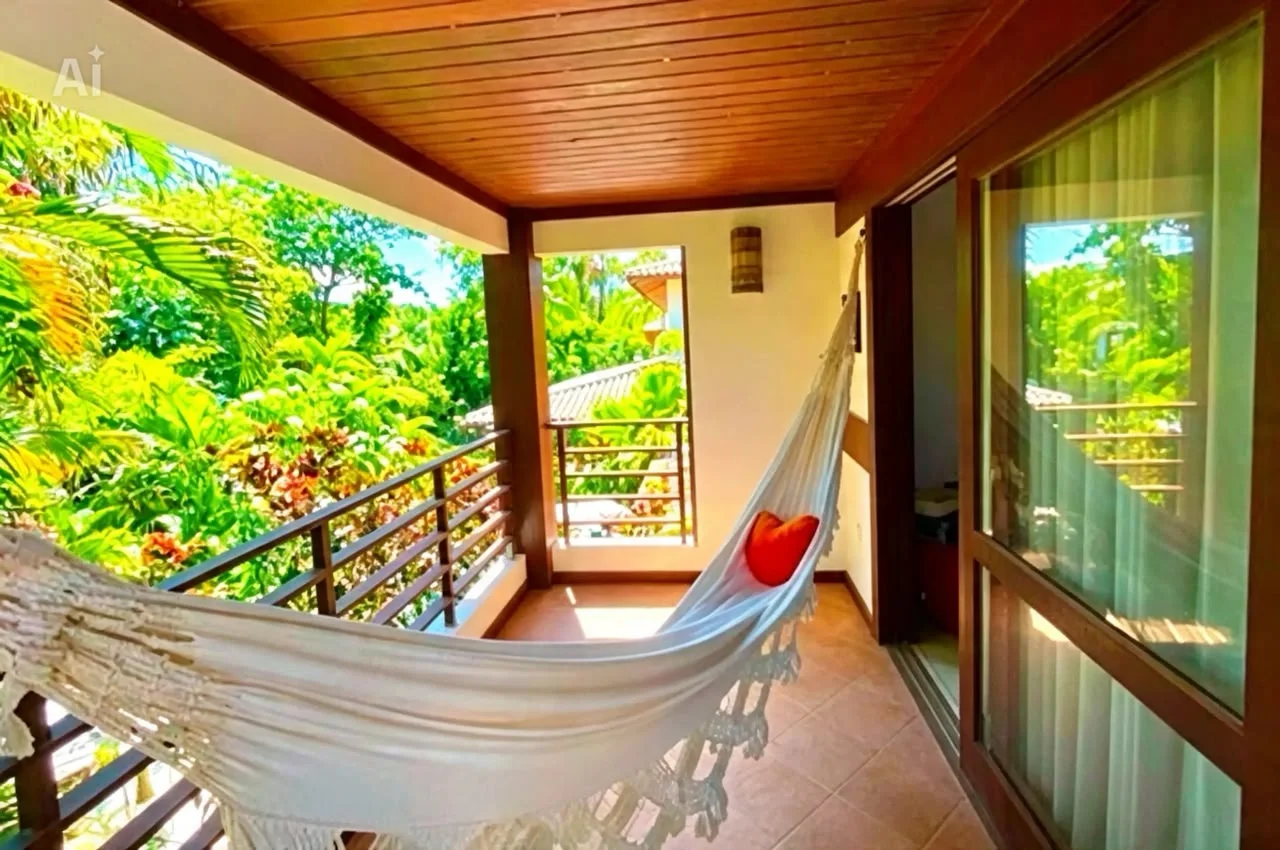 Vista da propriedade de Casa no Porto das Baleias com piscina e acesso à praia em Praia do Forte